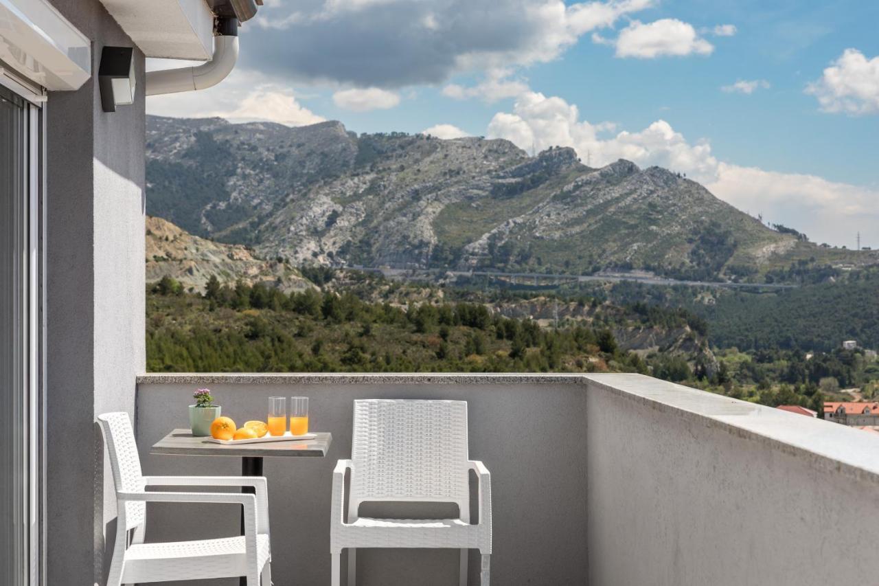 Apartments Villa Salona Sky מראה חיצוני תמונה