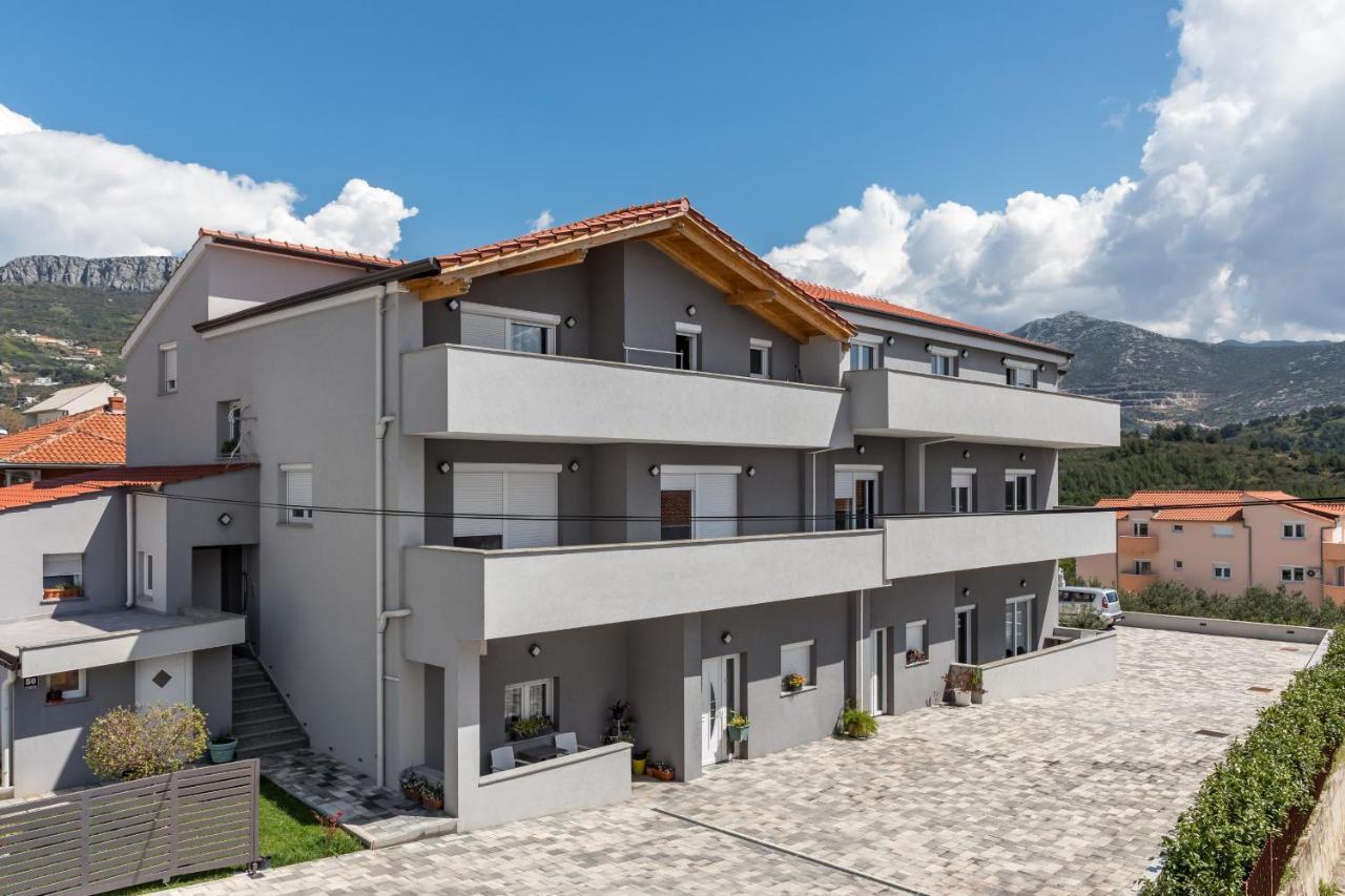 Apartments Villa Salona Sky מראה חיצוני תמונה