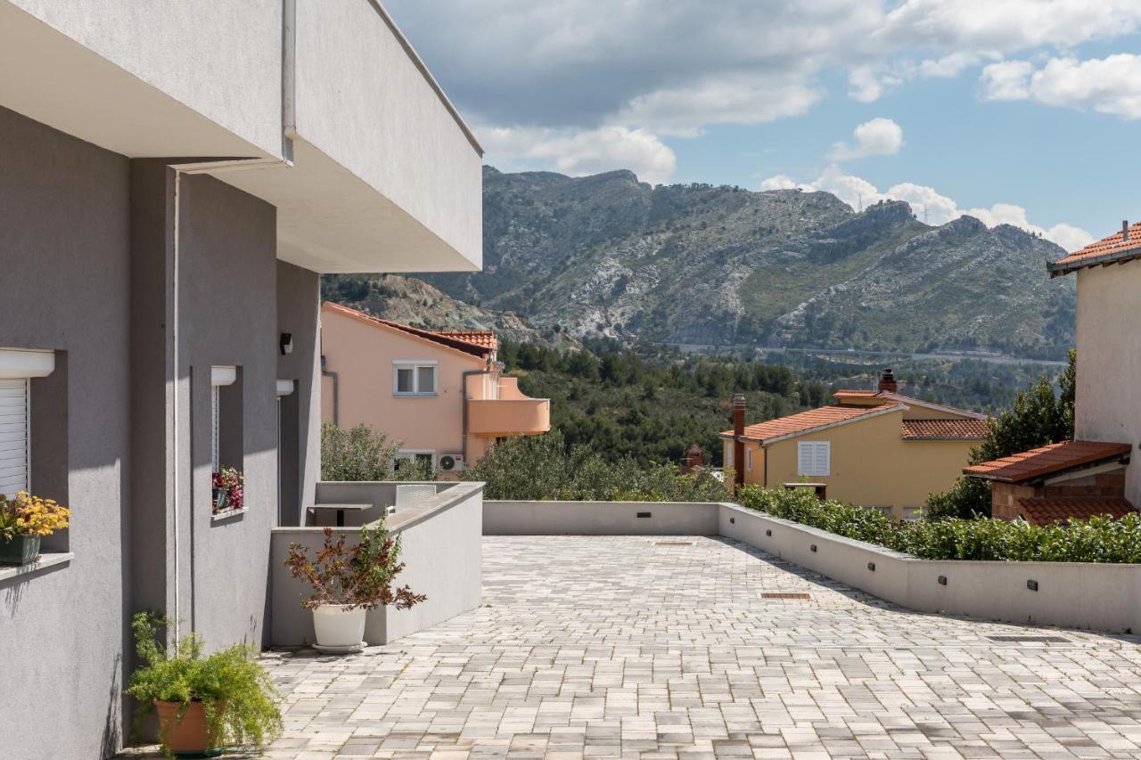 Apartments Villa Salona Sky מראה חיצוני תמונה